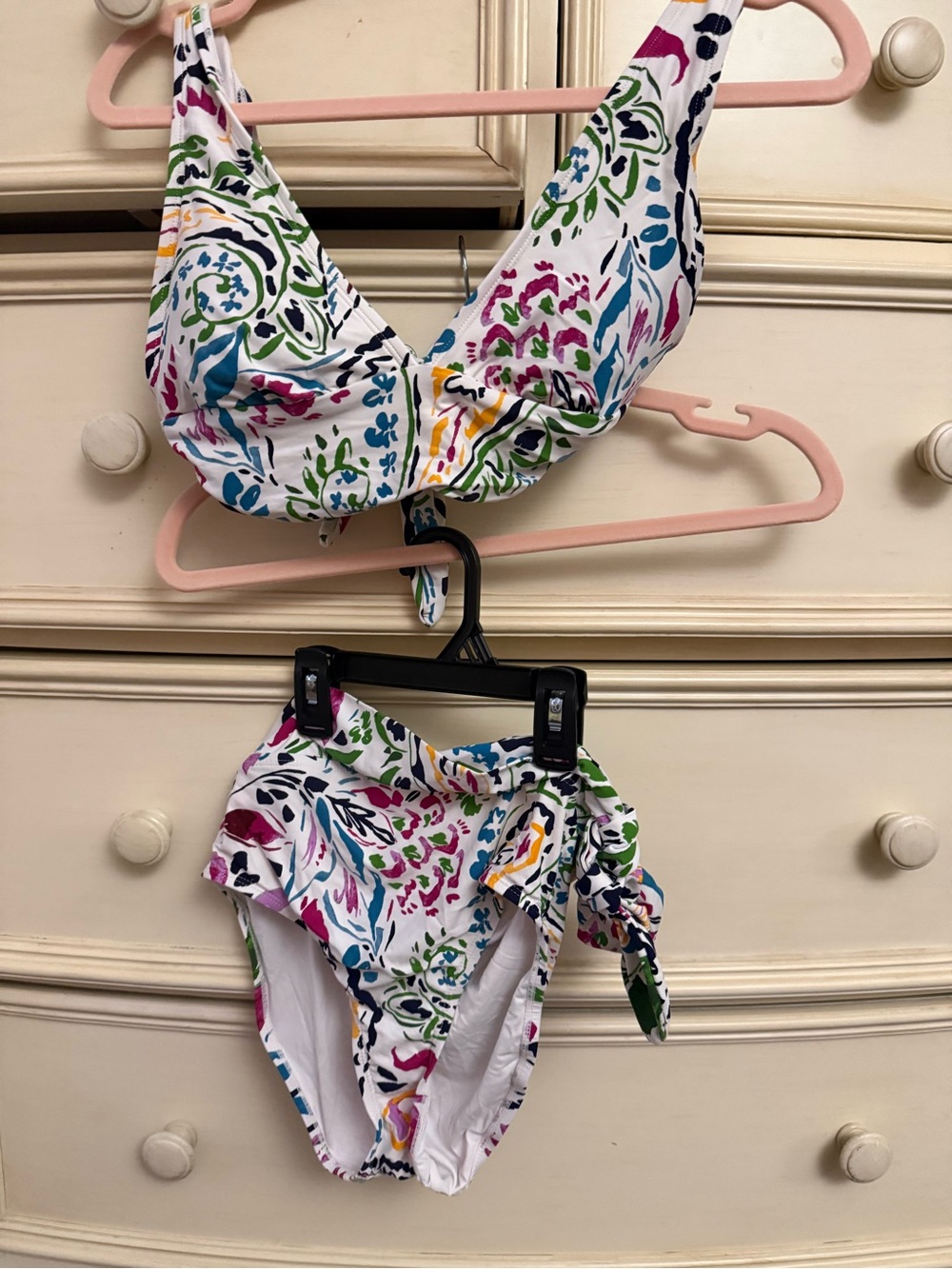 Anne Cole White Floral Print Two-Piece Swim Top and High-Waist Bottoms